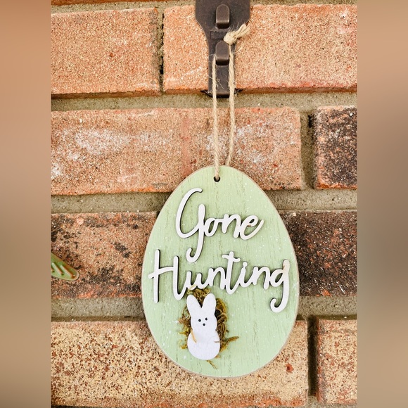 *Egg Hunt Ornament “Gone Hunting” - Picture 2 of 9